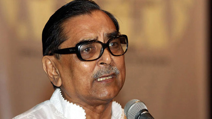 প্রধানমন্ত্রীর বিমানে ত্রুটির দায় নিলেন মেনন