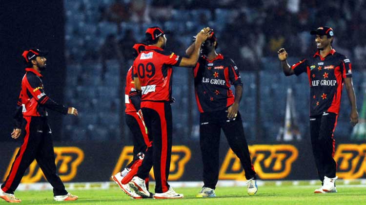 জয় দিয়েই বিপিএল শেষ করলো মাশরাফির কুমিল্লা