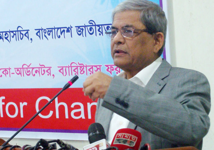 ক্ষমতাসীনদের পায়ের নিচে মাটি নেই : ফখরুল