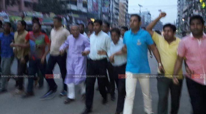 রিজভীর নেতৃত্বে বিএনপির ঝটিকা মিছিল