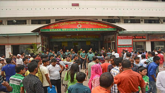 দাওয়াত খাওয়ানোর নামে ৯ জনকে অচেতন করে মালামাল লুট