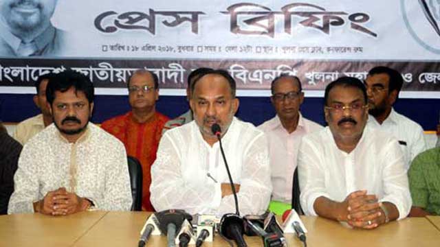 ‘খুলনায় পরাজয় ঠেকাতে পুলিশকে অসৎভাবে ব্যবহার করছে সরকার’