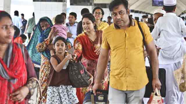 ঈদ শেষে স্বস্তিতে ফিরছেন মানুষ